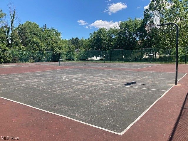 9510 Cove Drive,North Royalton,OH,United States preview