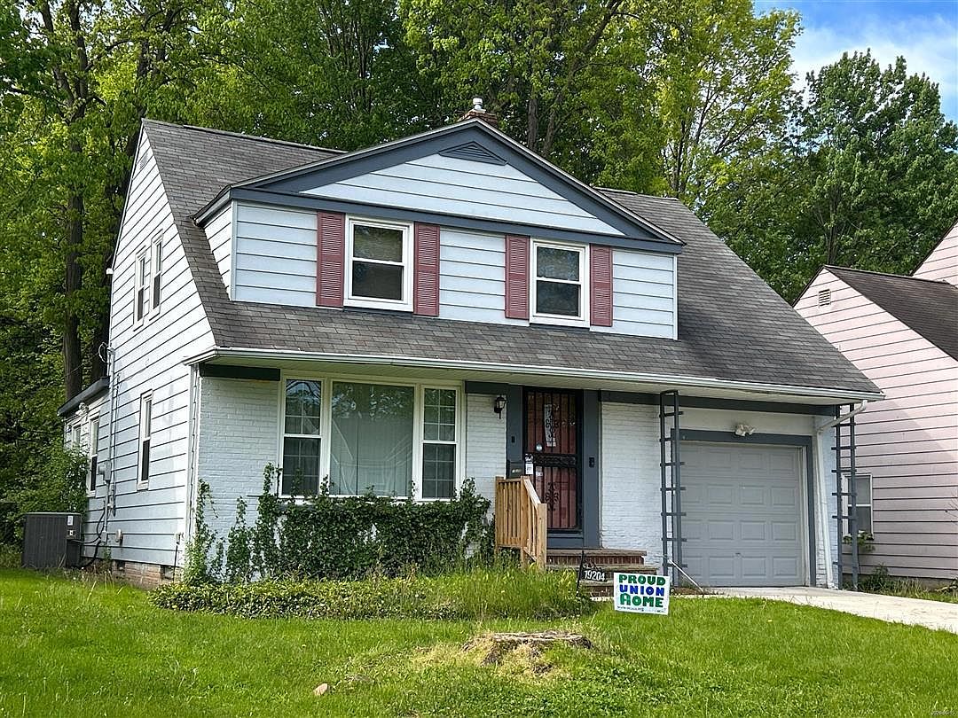 19204 Shakerwood Road,Warrensville Heights,OH,United States preview