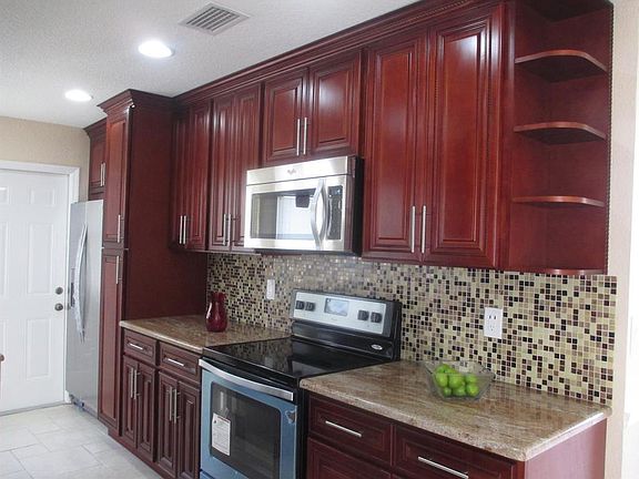 2398 Southwest Susset Lane,Port St. Lucie,FL,United States preview