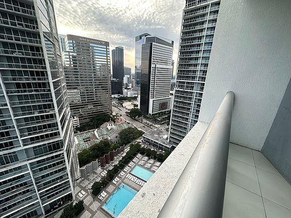 475 Brickell Avenue,Miami,FL,United States preview