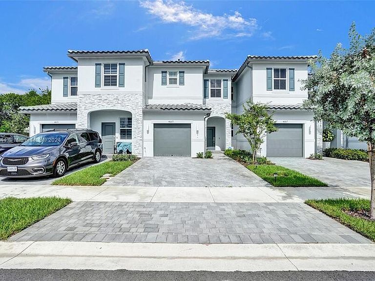4669 NW 118th Ave,Coral Springs,FL,United States preview