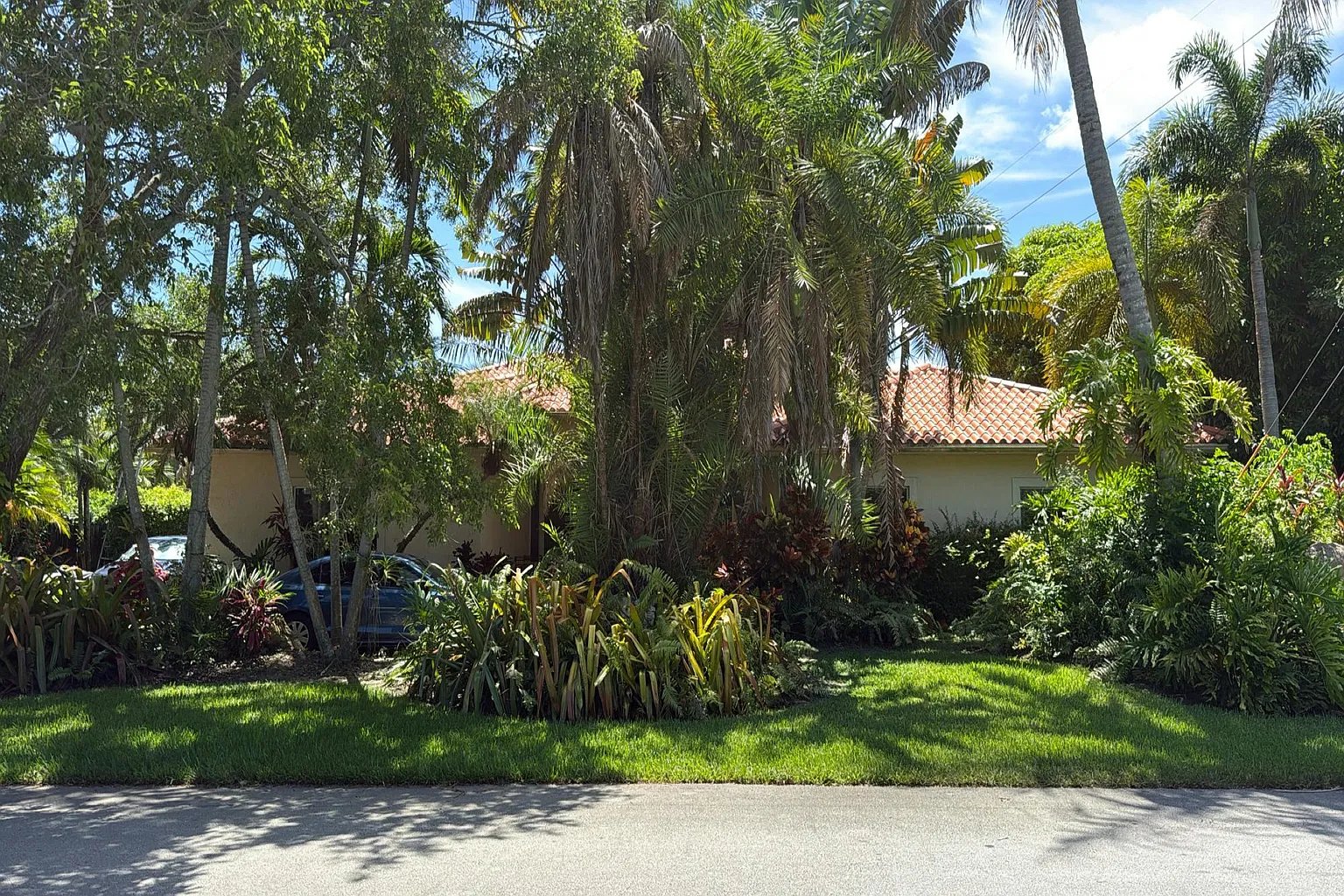14610 Southwest 99th Avenue,Miami,FL,United States preview