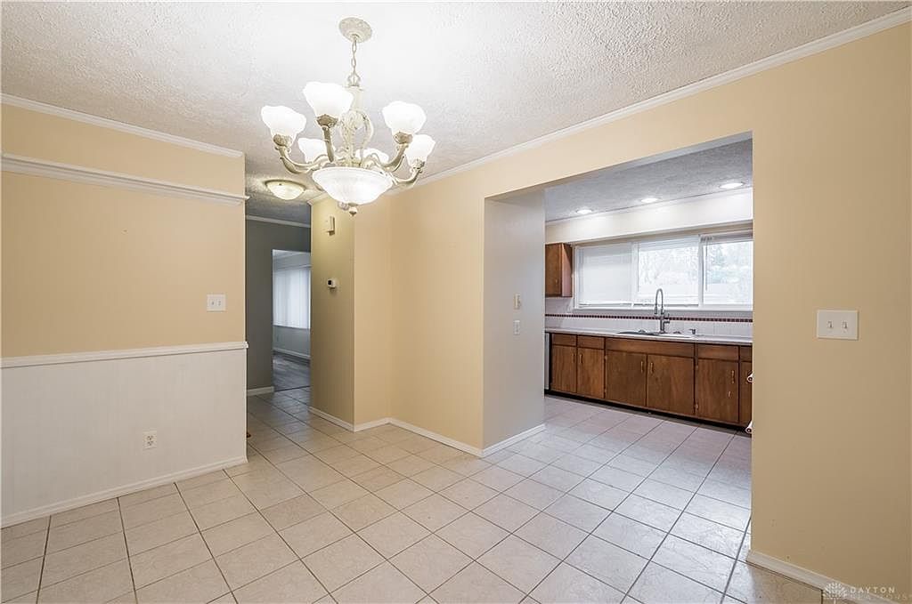 825 Gleneagle Drive,Dayton,OH,United States preview