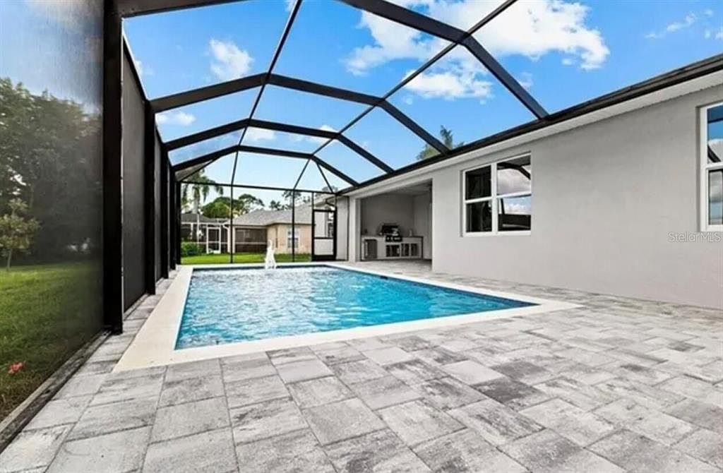 928 Northeast 3rd Avenue,Cape Coral,FL,United States preview