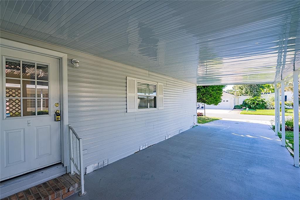 701 Helmsman Lane,Edgewater,FL,United States preview