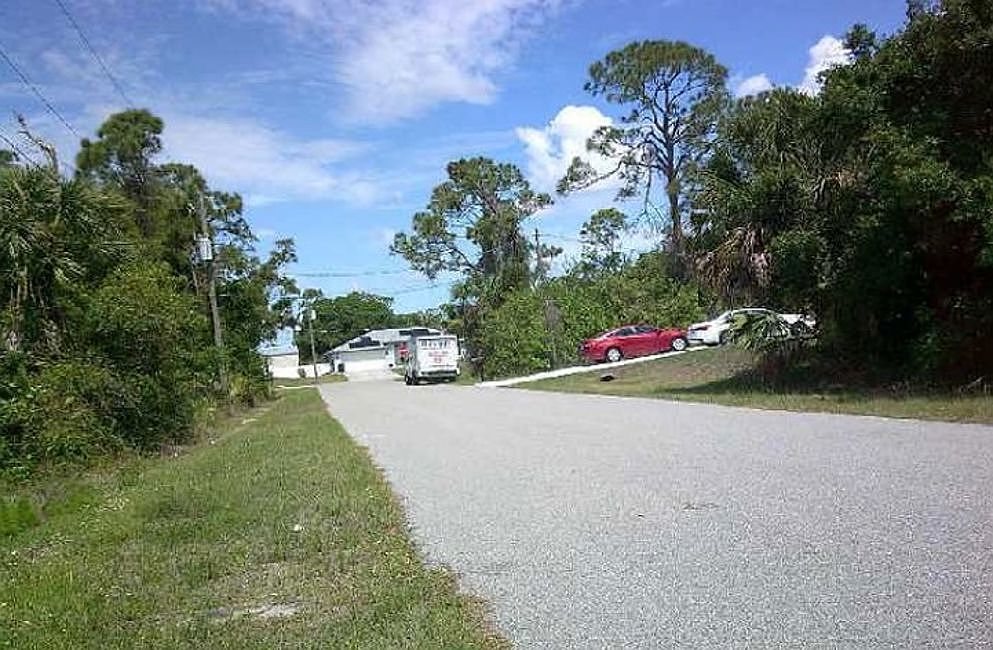 2423 Mistleto Lane,North Port,FL,United States preview