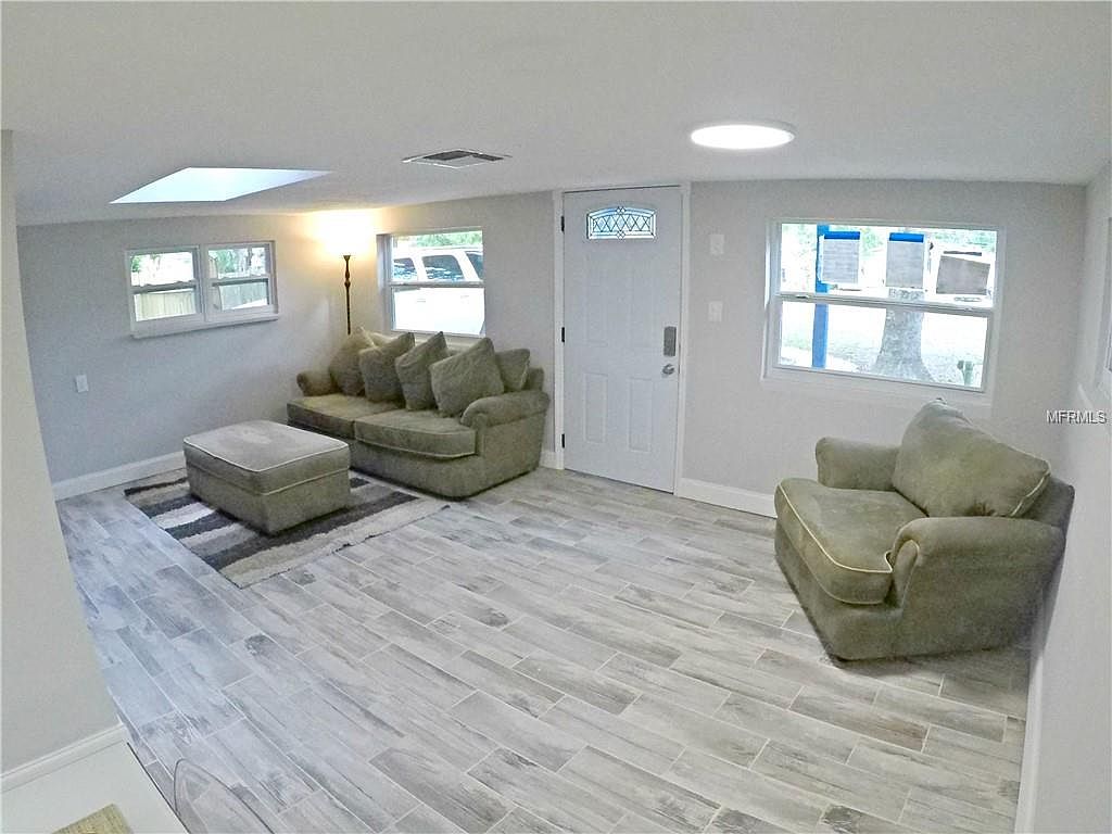 3589 50th Avenue North,Saint Petersburg,FL,United States preview