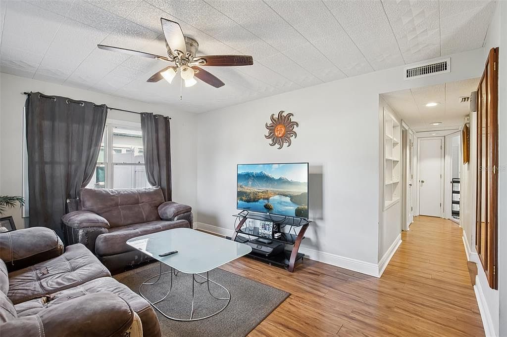 640 59th Street South,Saint Petersburg,FL,United States preview