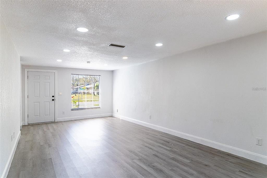 3432 Danny Bryan Boulevard,Tampa,FL,United States preview