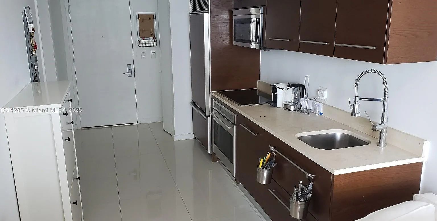 495 Brickell Avenue,Miami,FL,USA preview