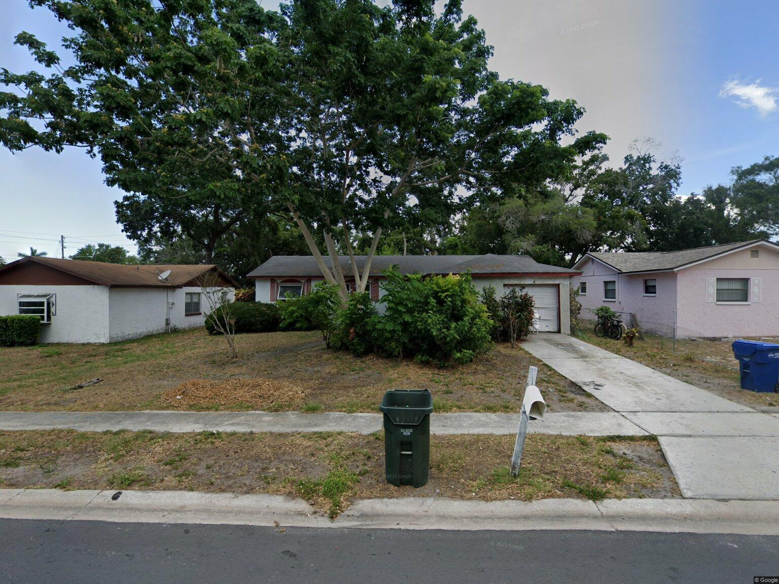 1580 Oak Village Drive,Largo,FL,United States preview