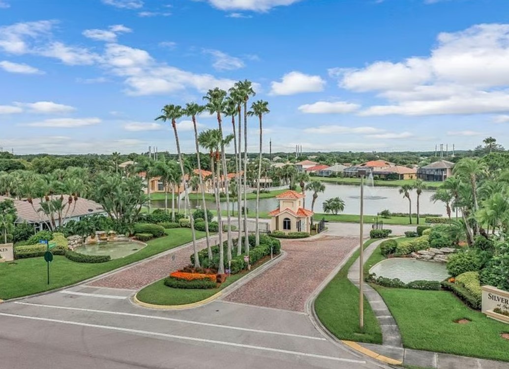 11046 Lakeland Circle,Fort Myers,FL,United States preview