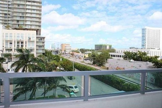 3301 Northeast 1st Avenue,Miami,FL,United States preview