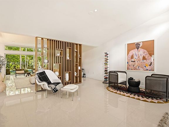 865 West 47th Street,Miami Beach,FL,United States preview