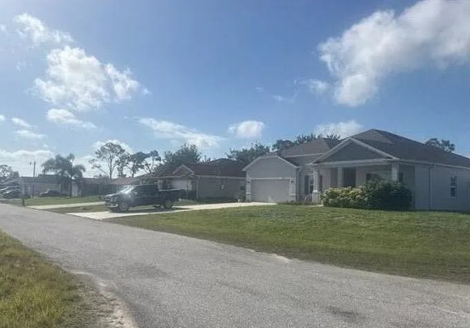 2759 Northwest 5th Street,Cape Coral,FL,United States preview