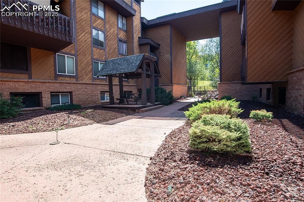 935 Saturn Drive,Colorado Springs,CO,United States preview