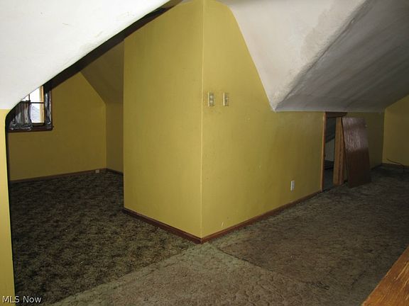 4465 Glenview Road,Warrensville Heights,OH,United States preview