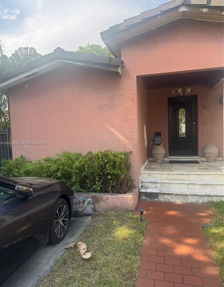 3611 Southwest 21st Street,Miami,FL,United States preview