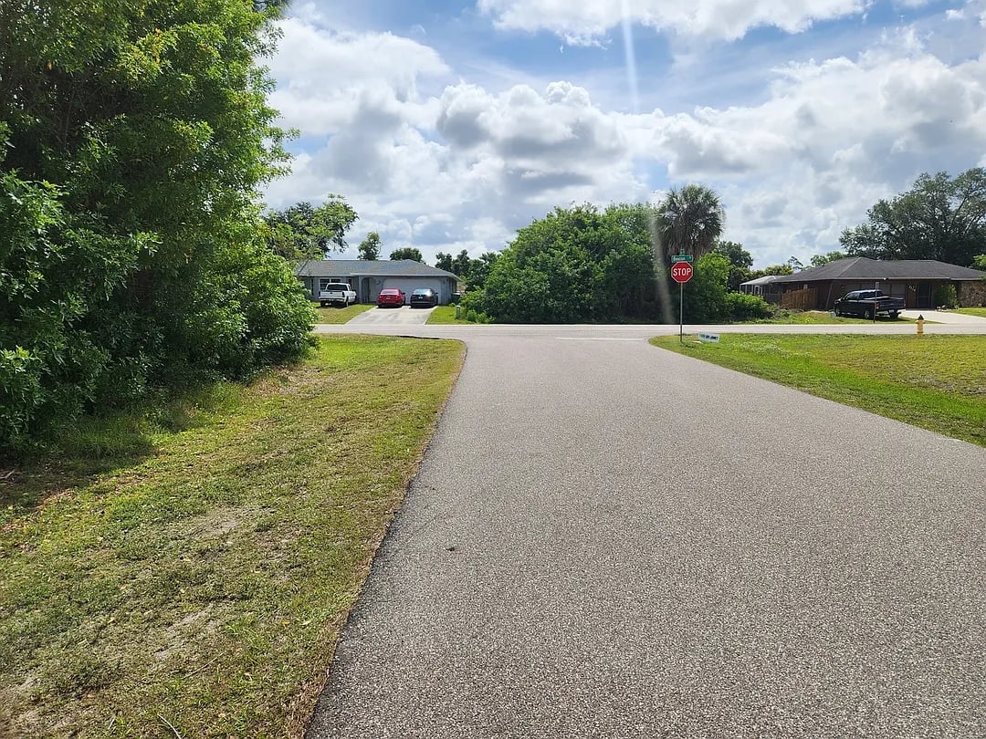 22489 Lewiston Avenue,Port Charlotte,FL,United States preview