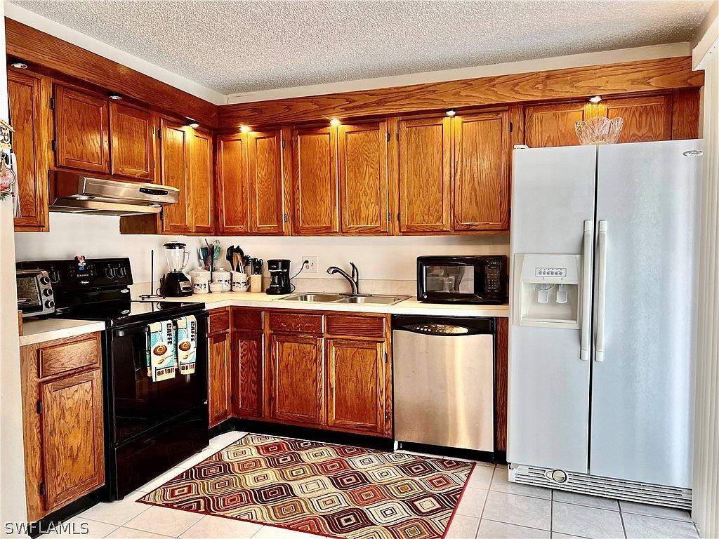 5225 Cedarbend Drive,Fort Myers,FL,United States preview