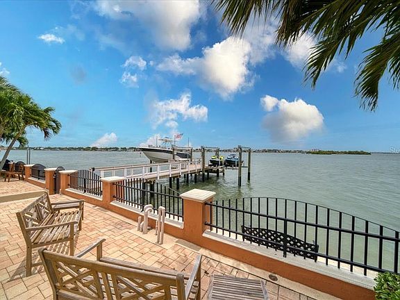7004 Shore Drive South,South Pasadena,FL,USA preview