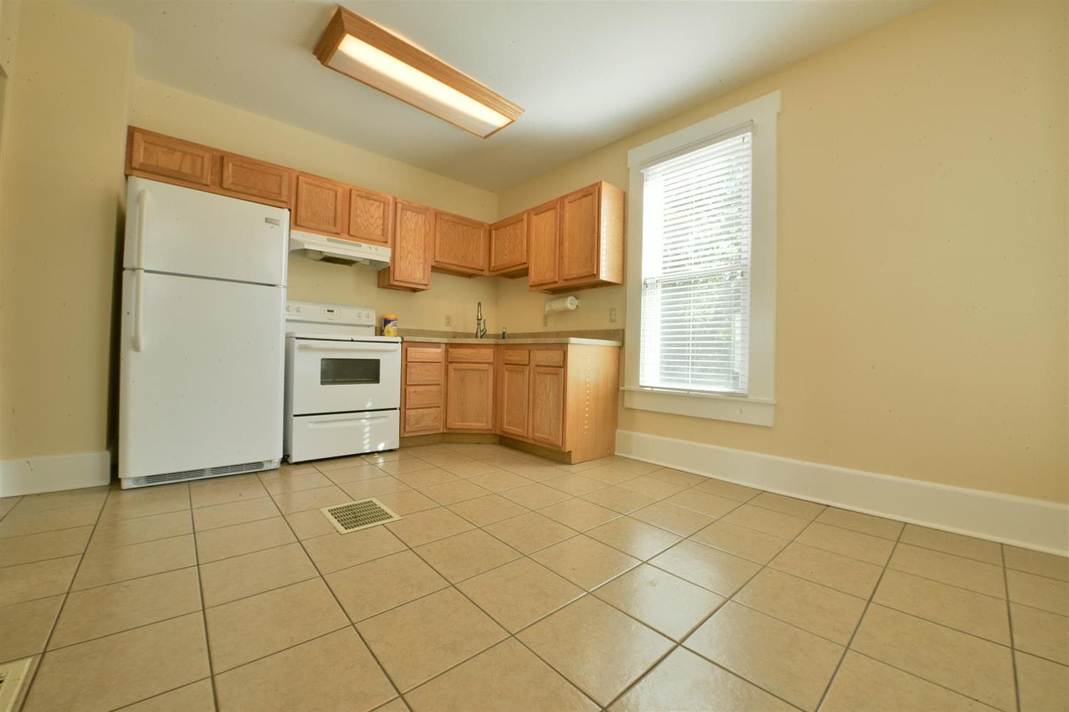 2684 Cincinnati Brookville Road,Fairfield,OH,United States preview