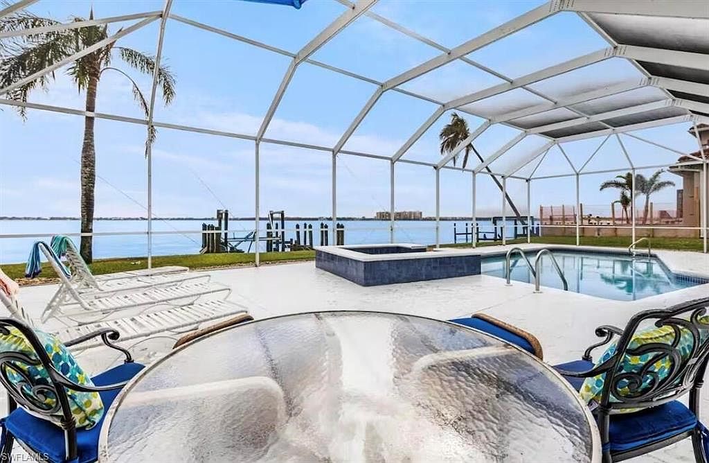 5701 Riverside Drive,Cape Coral,FL,United States preview