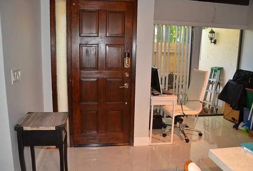19436 Northeast 26th Avenue,Miami,FL,United States preview