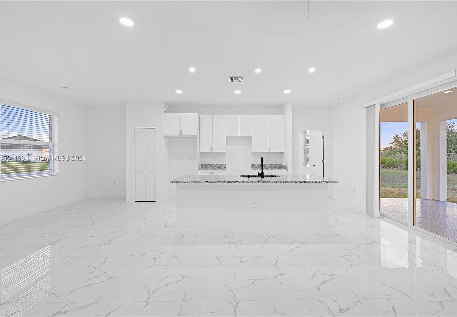 2806 69th Street West,Lehigh Acres,FL,United States preview