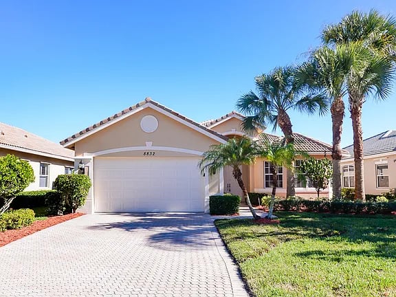 8832 1st Tee Road,Port St. Lucie,FL,United States preview