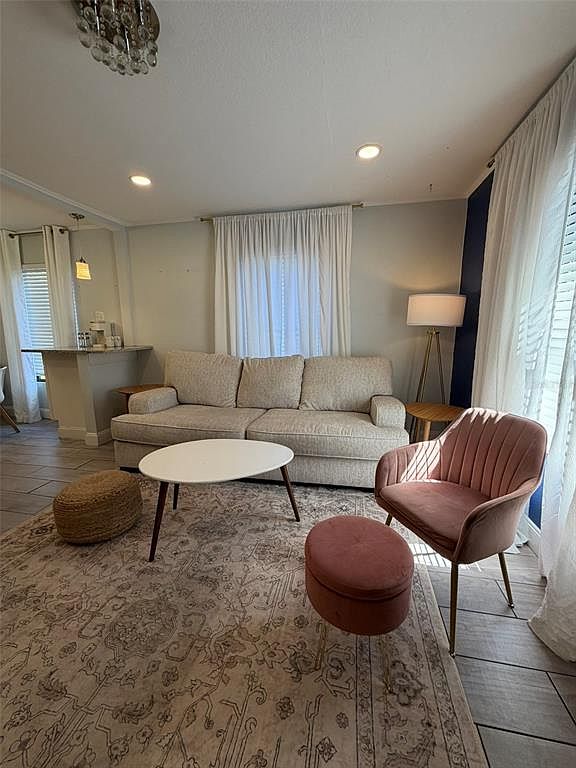 2020 East Powhatan Avenue,Tampa,FL,United States preview