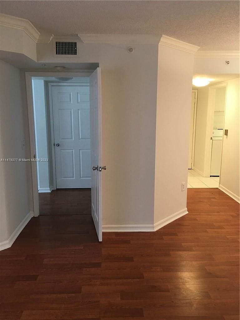 2494 Centergate Drive,Miramar,FL,United States preview