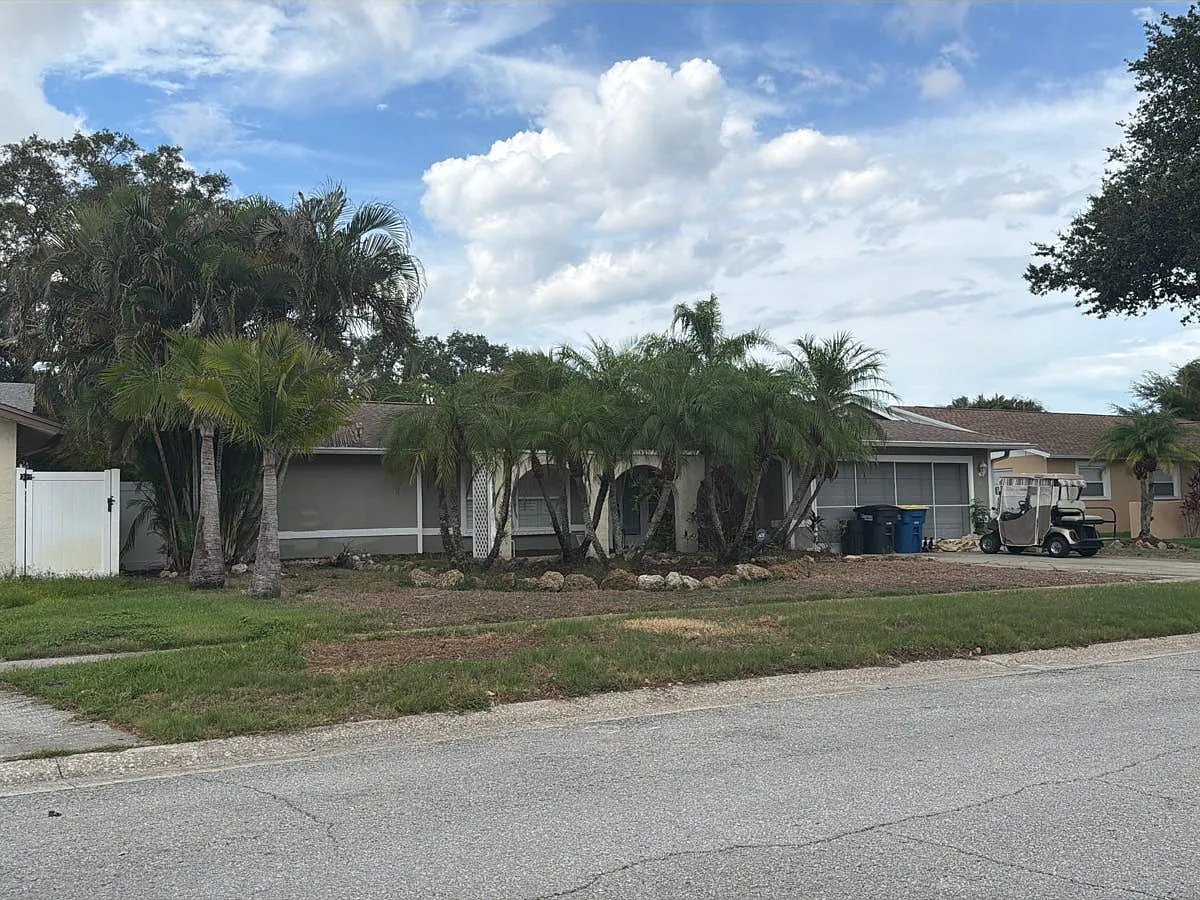2346 Timbercrest Circle South,Clearwater,FL,United States preview