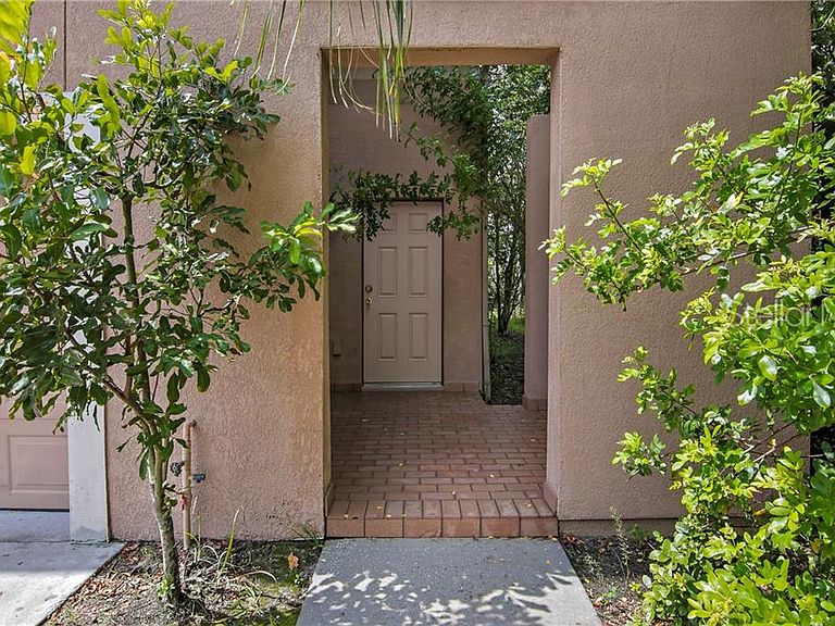 4266 Tyler Circle North,St. Petersburg,FL,United States preview