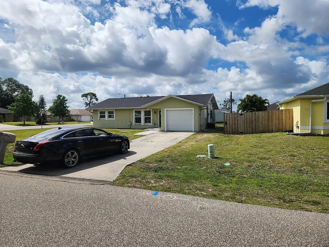 22489 Lewiston Avenue,Port Charlotte,FL,United States preview