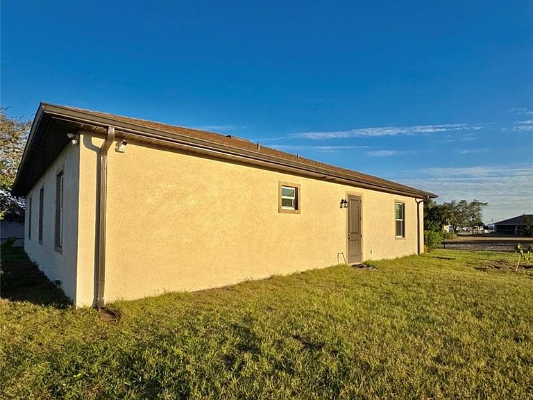 1623 Northeast 44th Street,Cape Coral,FL,United States preview