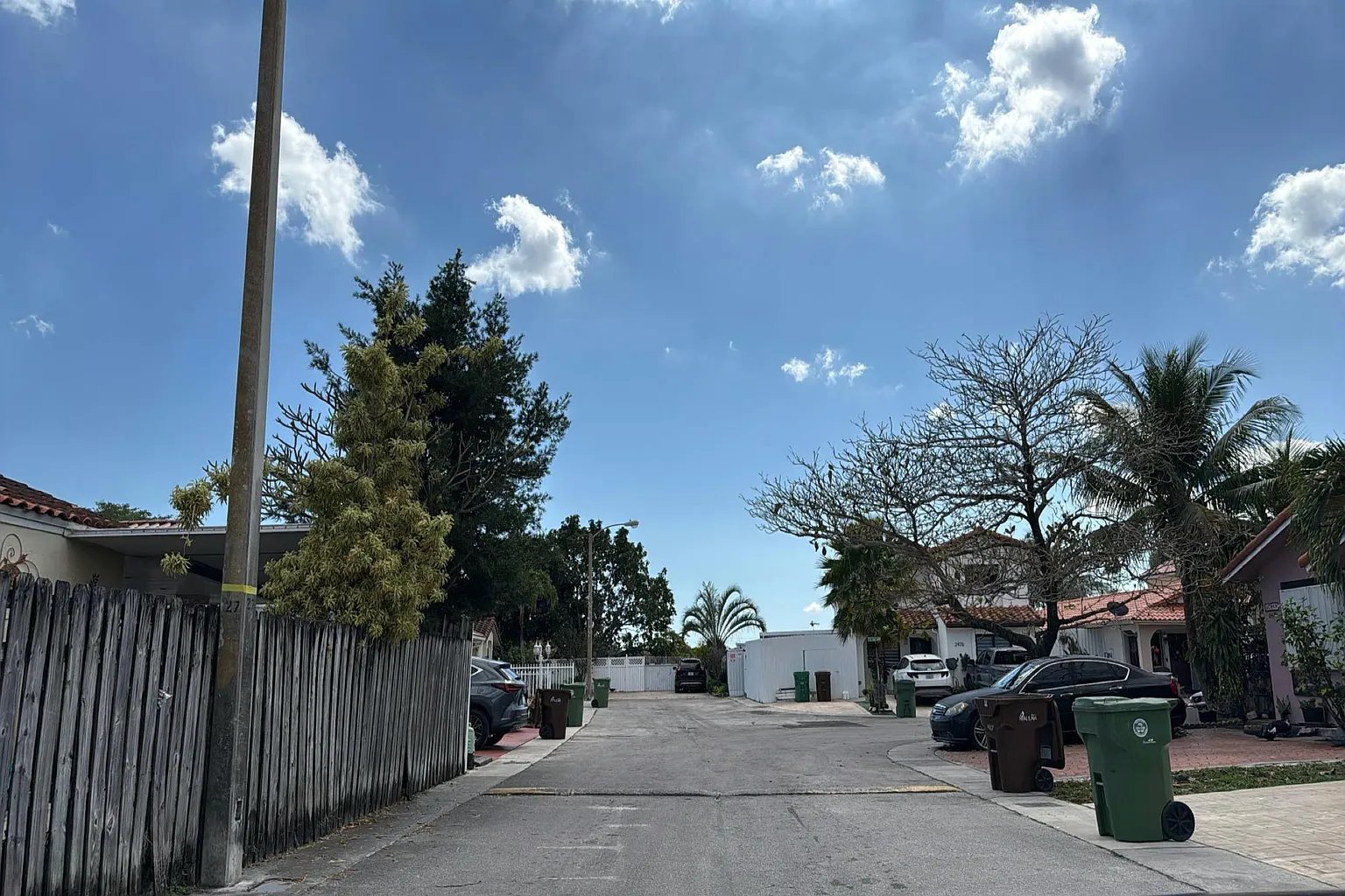 6445 W 24th Ln,Hialeah,FL,United States preview