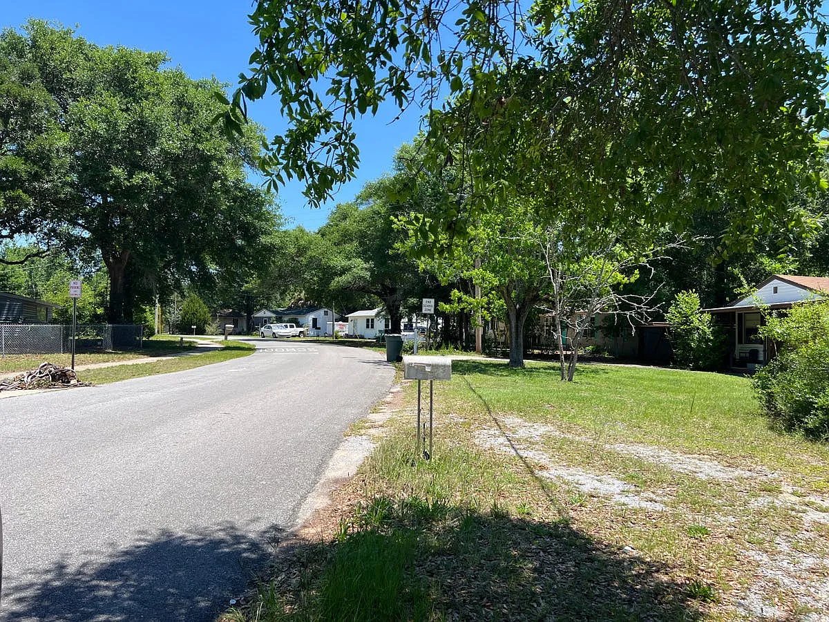 413 Frisco Road,Pensacola,FL,United States preview