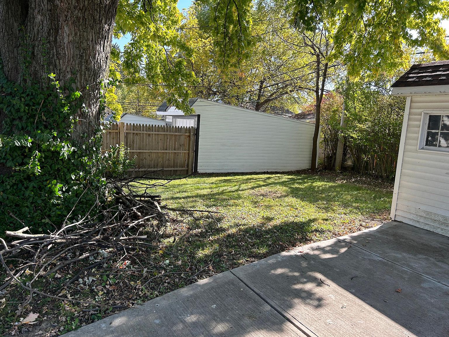 15708 Maplewood Ave,Maple Heights,OH,United States preview