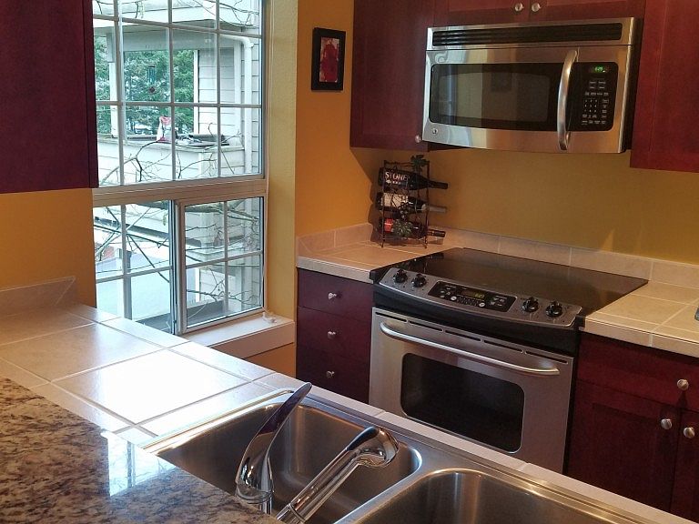 28311 18th Avenue South,Federal Way,WA,United States preview