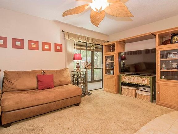 3205 Fox Chase Circle N,Palm Harbor,FL,US preview