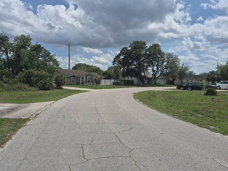 2565 E Dorchester Dr,Deltona,FL,United States preview