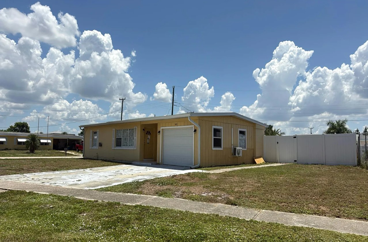 611 Floral Lane,Port Charlotte,FL,United States preview