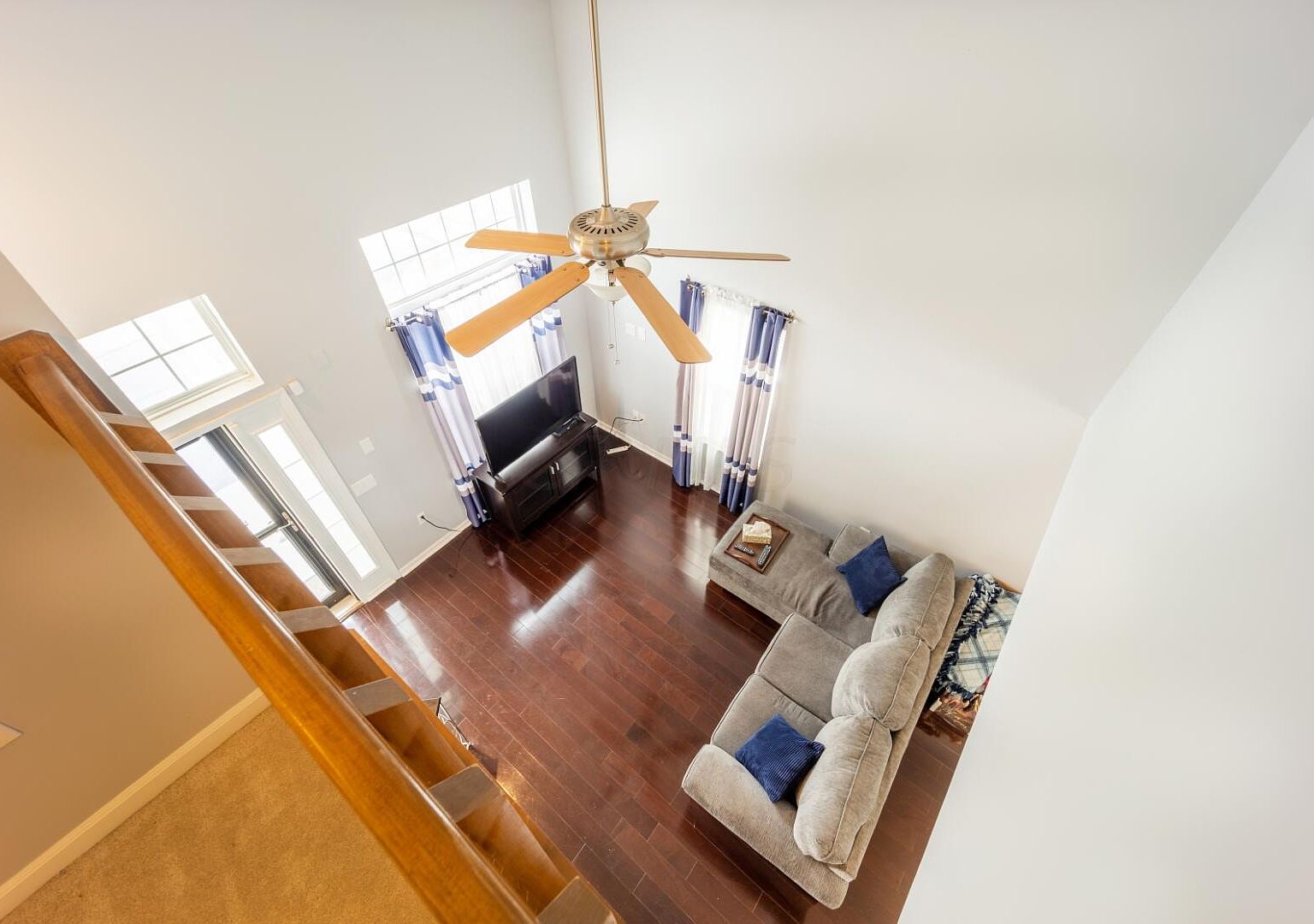 8213 Deering Oaks Drive,Columbus,OH,United States preview