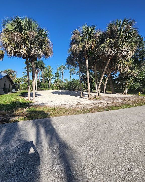 2311 Westwood Road,North Fort Myers,FL,United States preview