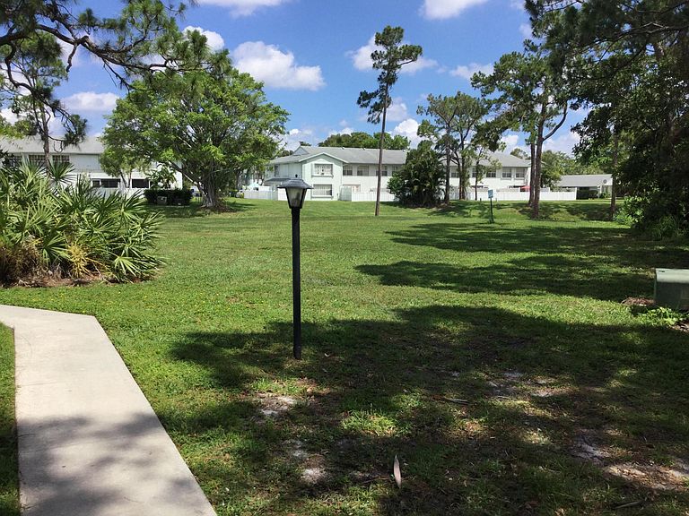3664 Alder Drive,West Palm Beach,FL,United States preview