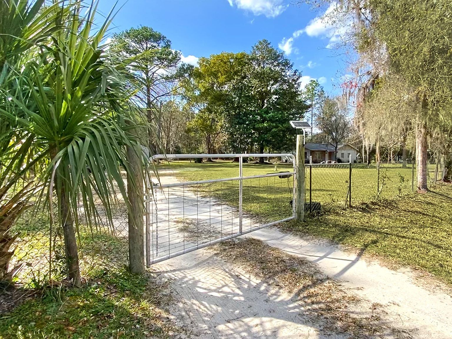313 4th Street,Satsuma,FL,United States preview