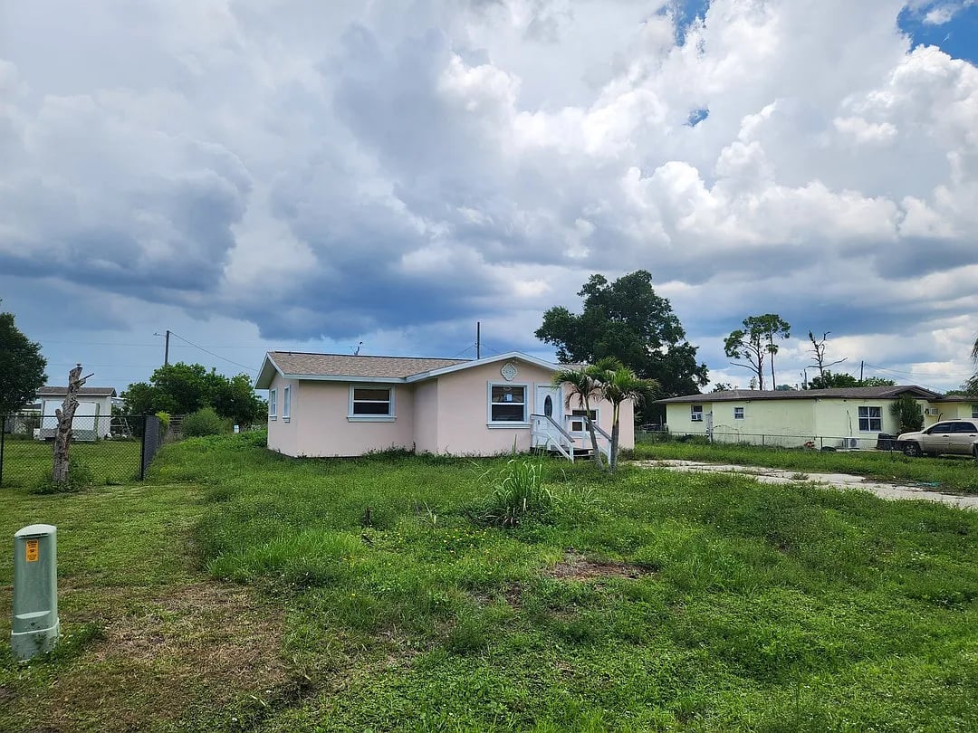 2935 Winona Drive,North Fort Myers,FL,United States preview