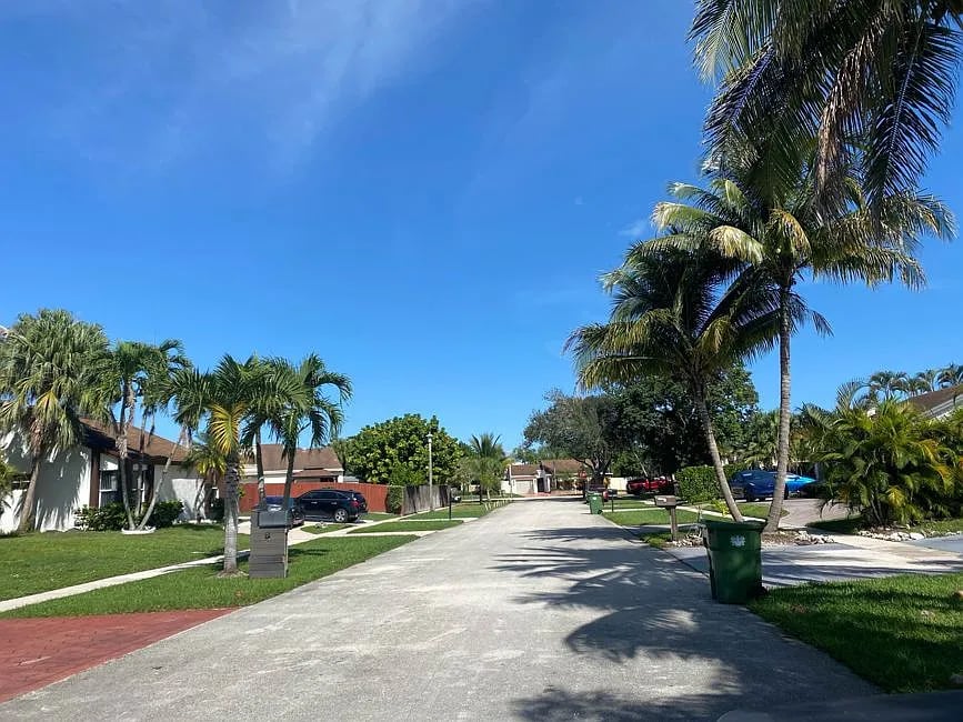 521 Southwest 167th Terrace,Weston,FL,United States preview