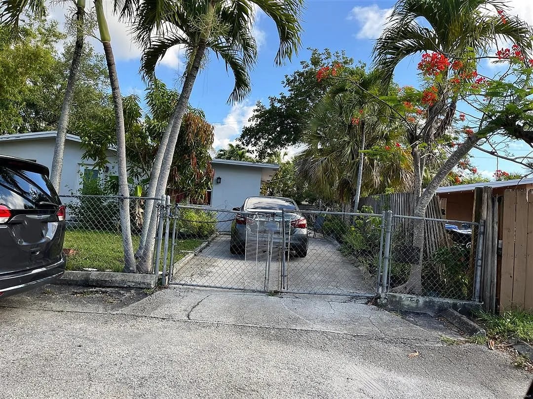 2731 Southwest 13th Court,Fort Lauderdale,FL,United States preview